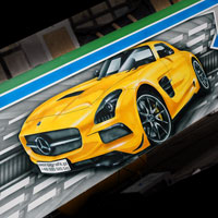 airbrush aerograf custom painting autodrom carousel topgear car race mercedes yellow clk cls