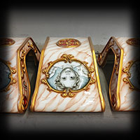 malowanie aerografem form z laminatu