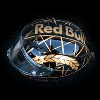 kask custom redbull malowanie