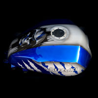 airbrush aerograf painting motocykl moto suzuki gsxr skull czachy 